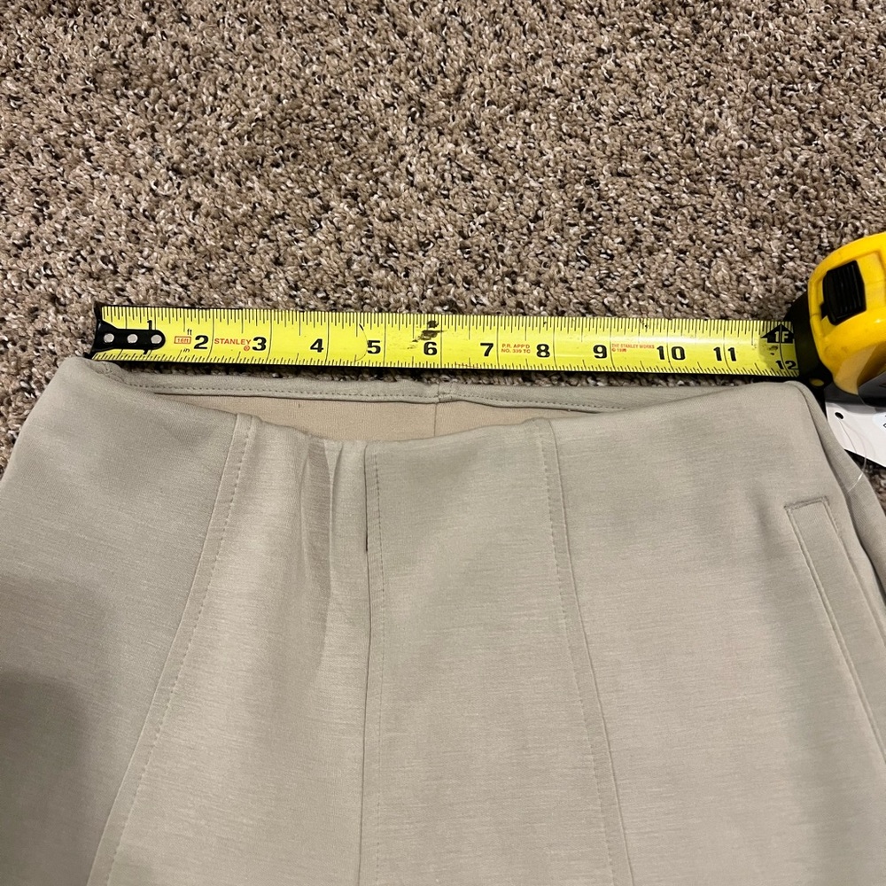 NWT Wide Leg Pleated Light Green Pants - Picture 5 of 10